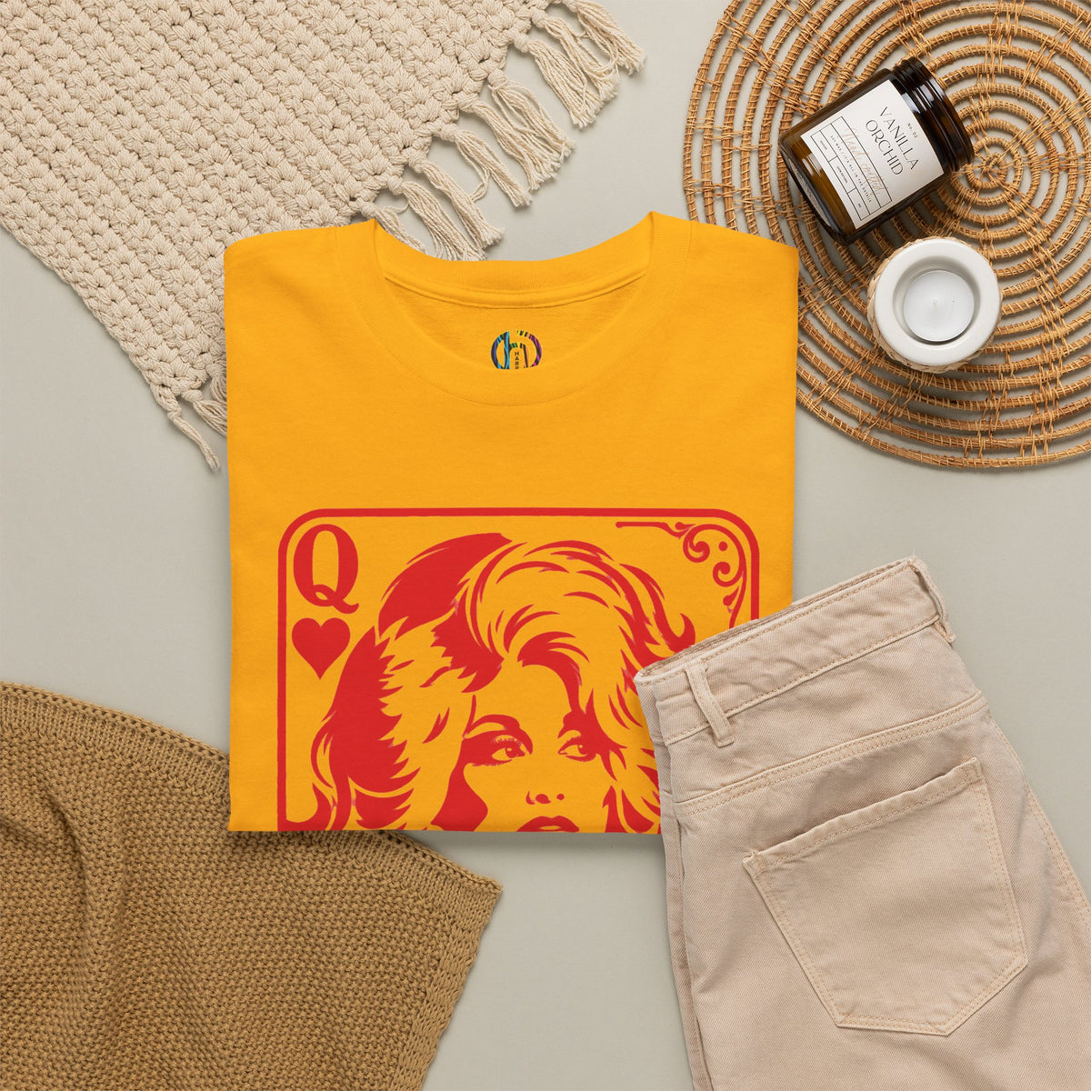 DOLLY Queen of Hearts — Retro Glam Graphic Tee