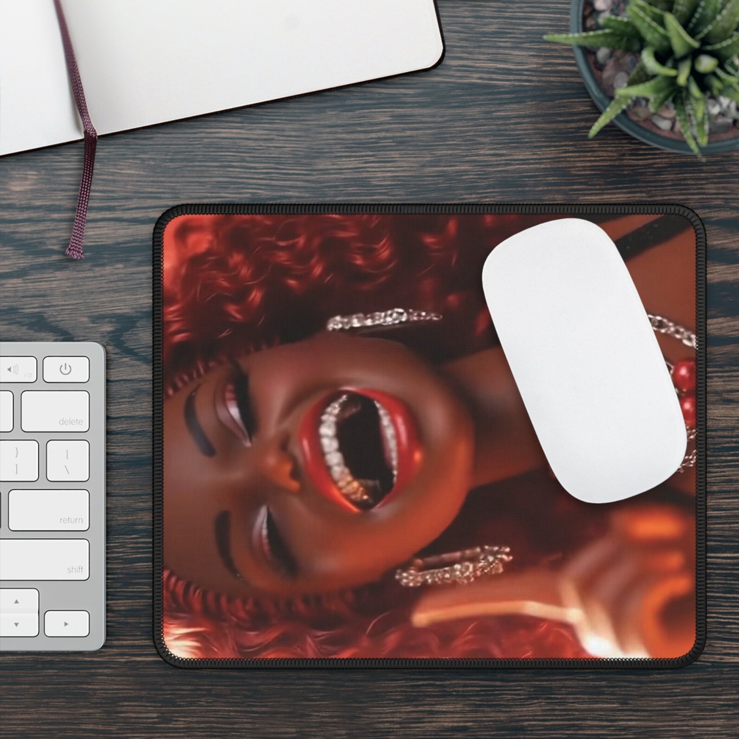 Bling Bling Teeth RED Funny Doll Face Gaming Mouse Pad