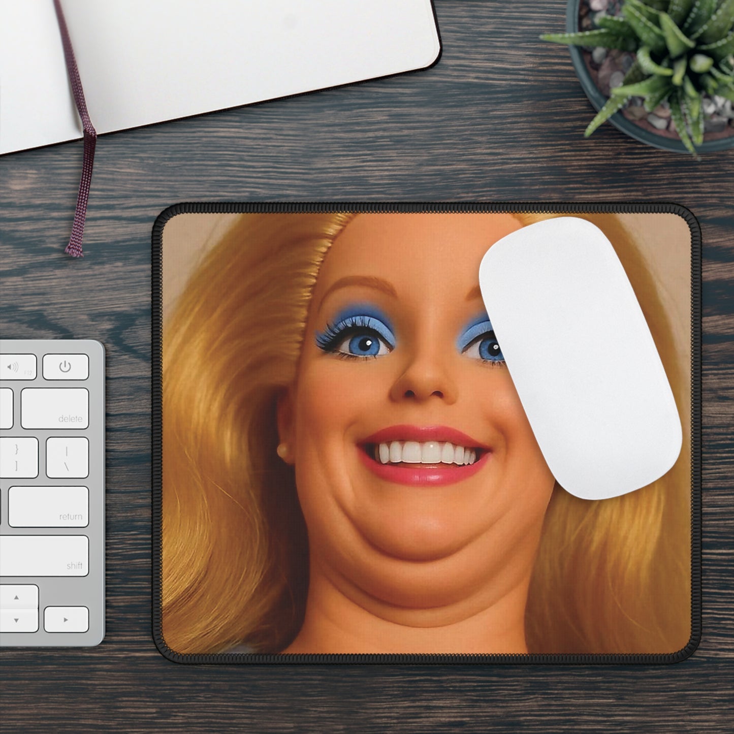 Happy Blue Eyes Funny Doll Face Mouse Pad
